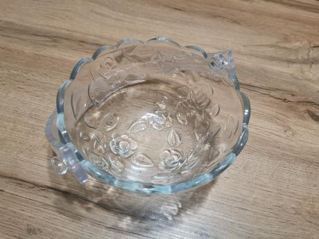 2x sklenené košíčky, 