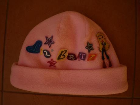 Čiapka a šálik na 4-6-ročnú slečnu, 104