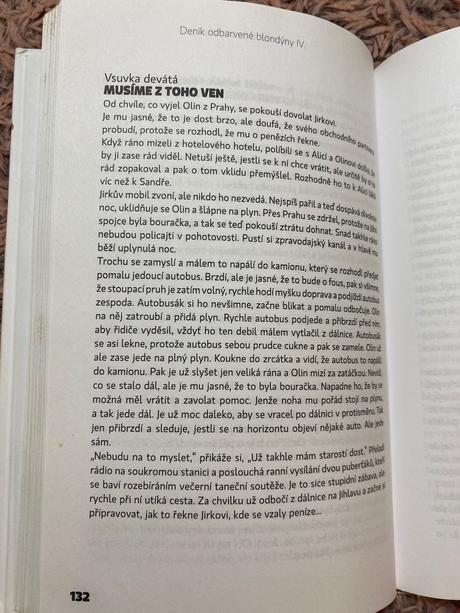 Deník odbarvené blondýny iv nejkrásnější období, 