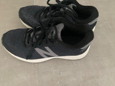 Bezecke tenisky nb so specialnou podrazkou, new balance,31