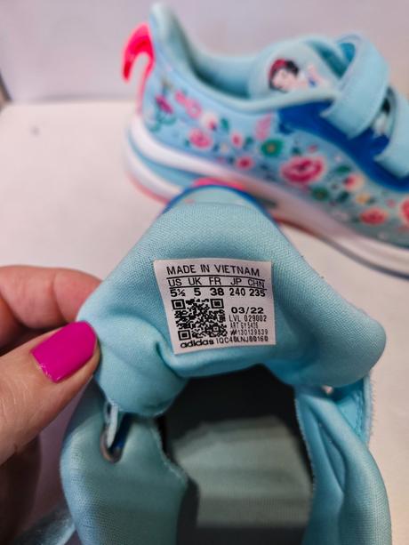 Princeznovske tenisky, adidas,38