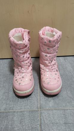 Snehule, deichmann,33