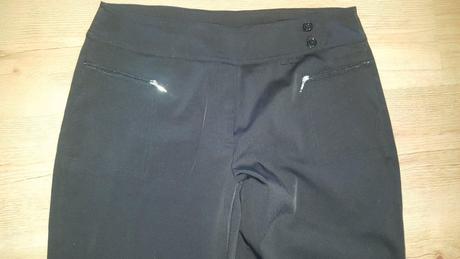 Čierne nohavice, 42