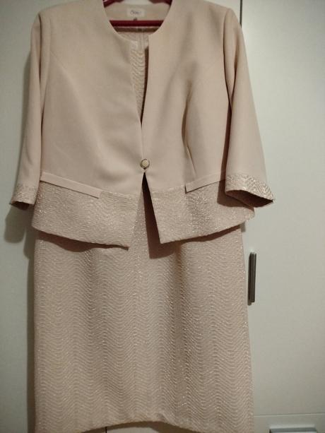 Spoločenské šaty so sakom, 52