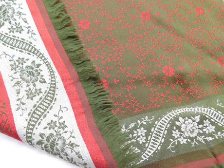 Trachten šatka ku kroju, l