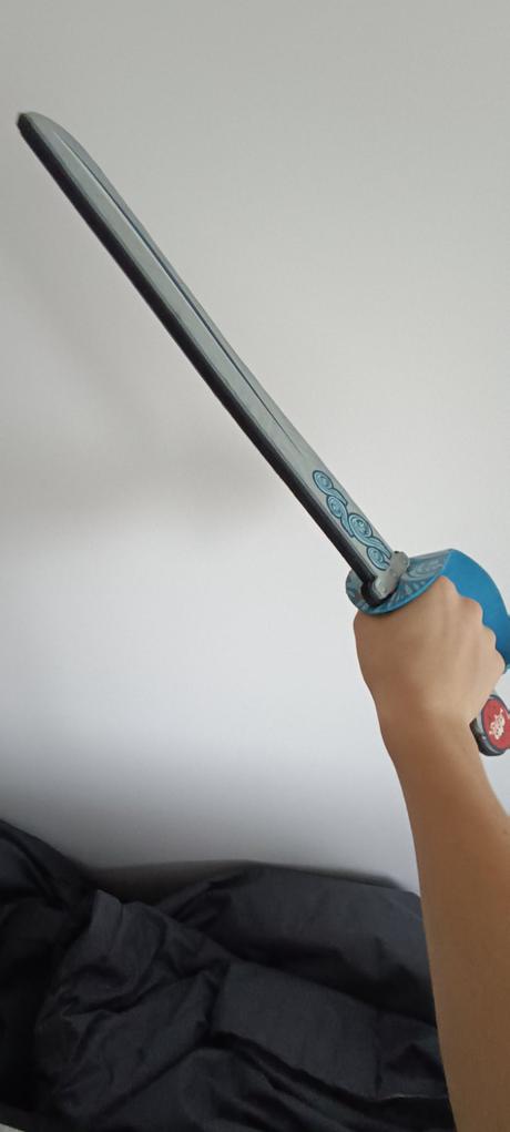 Nádherné bezpečné penové meče (a iné) + doplnky, 