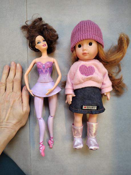 Barbie baletka a moderná bábika, 