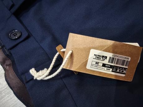 Krásne nohavice, 38