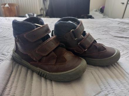 Chlapčenské topanky, 25