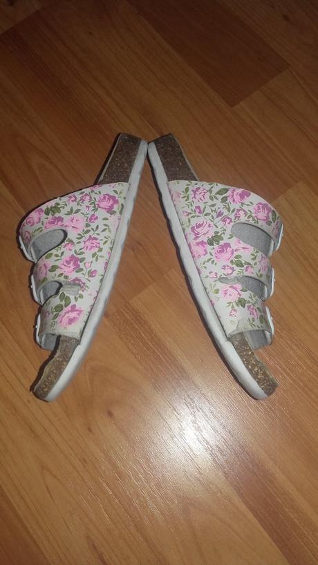 Šlapky pre dievčata, 31