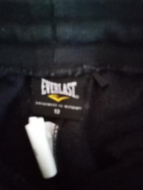 Hrubé tepláky., 158