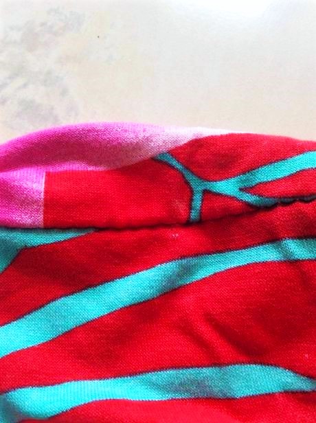 Kvetovaný letný overal, s