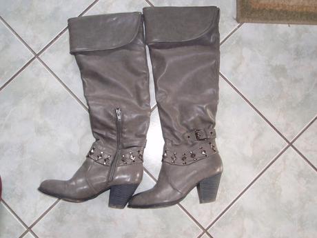 Dva krat obute cizmy, 36