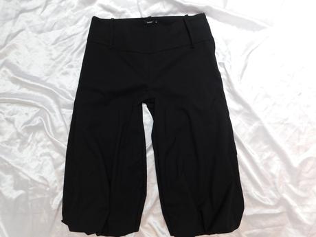 Kvalitne štylove 3/4 nohavice, 38
