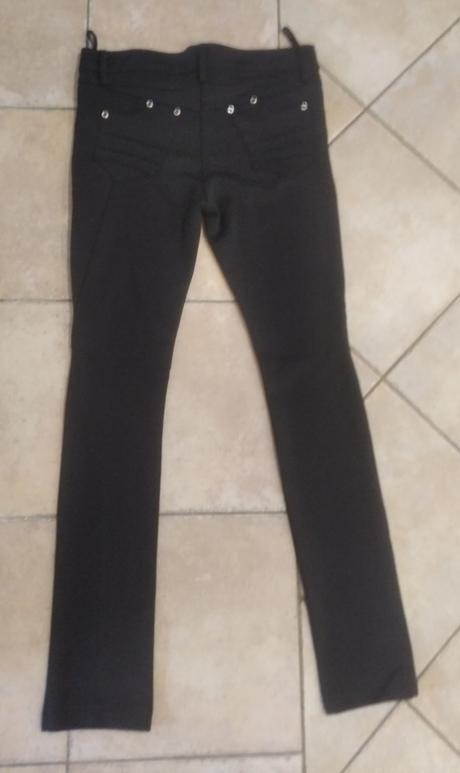 Elegantne damske nohavice, 38