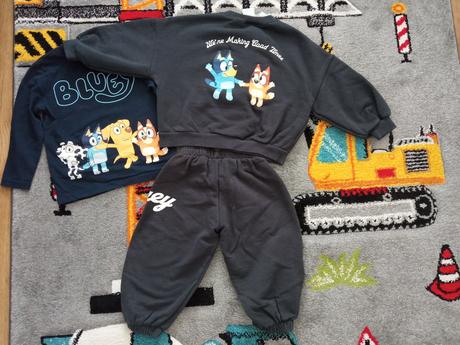 Tepláková súprava bluey, zara,98