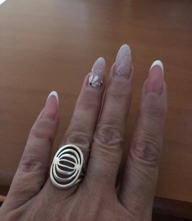 Strieborny prsten, 