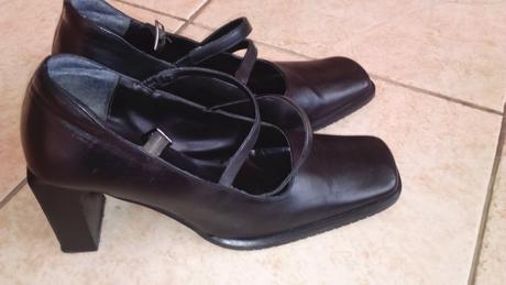 Kožené lodičky, 39