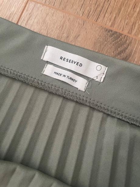 Top stav reserved sukna s, reserved,s