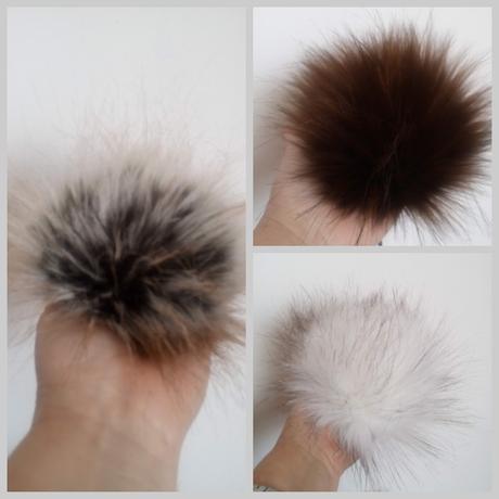 Pletena čiapka s veľkym brmbolcom, 56 - 158