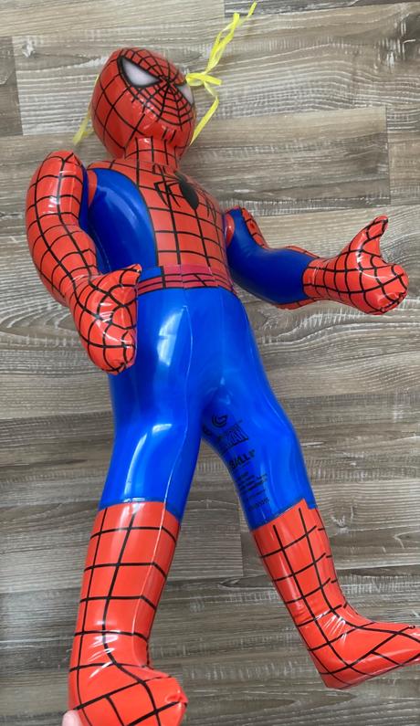 Nafukovací spider-man,
