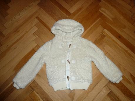 Bundička s kapuckou, f&f,104