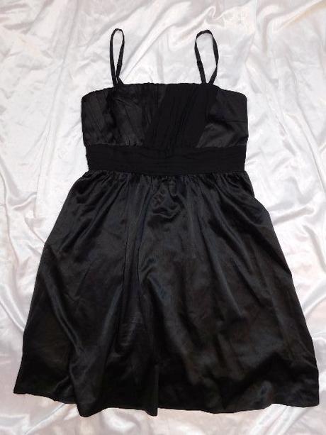 Pekne slavnostne saty, gina,38