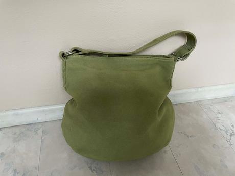 Semišová hobo kabela,