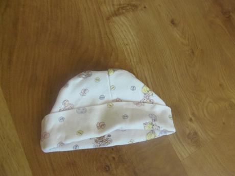 Čiapočka zn. precious moments, 56