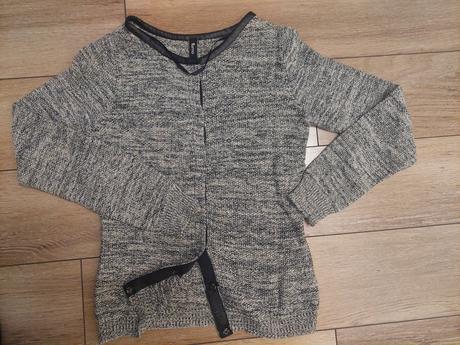 Sveter s lesklými nitami, s