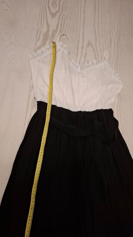 Čierno biely overal, l