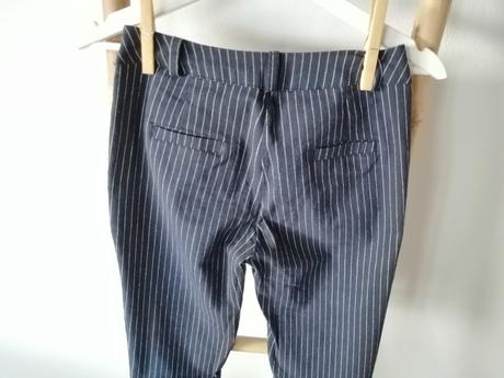 Dámske tmavomodré nohavice, m