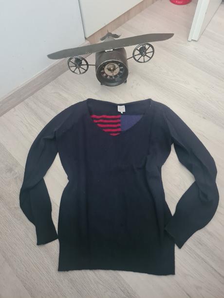 Svetrík karl marc john, s