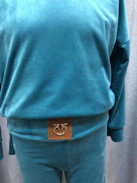 Dievčenská velúrová mikina, 122