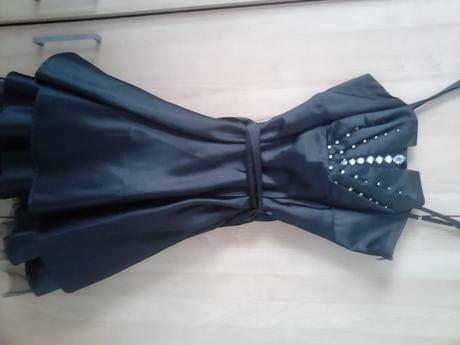 Slavnostne saticky velkost s, s