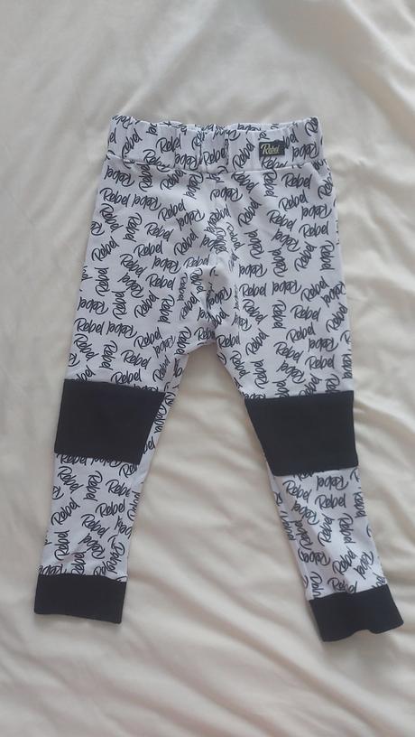 Tepláky, rebel kids,98