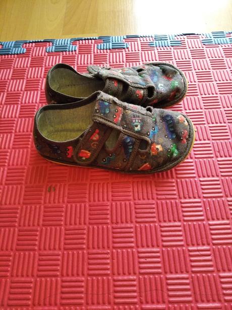 Papučky beda, beda,27