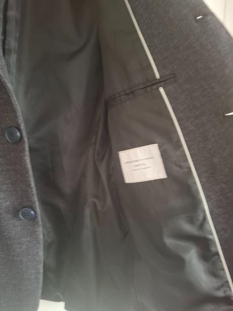 Chlapčenské sako, 158