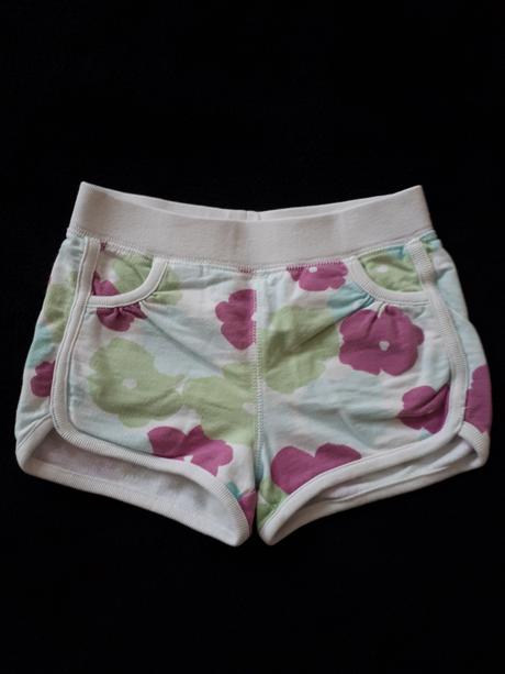 Kvetovane sortky, old navy,92