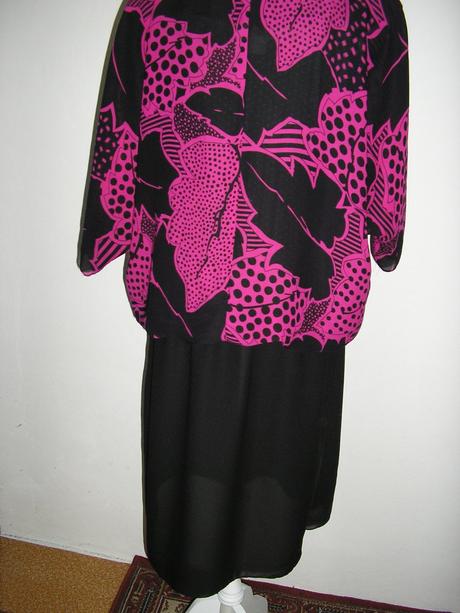 1031. šaty smart lady, m