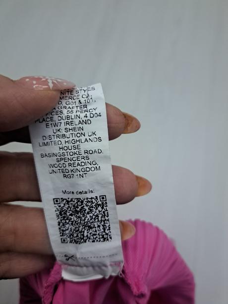 Ružová sukňa, 128