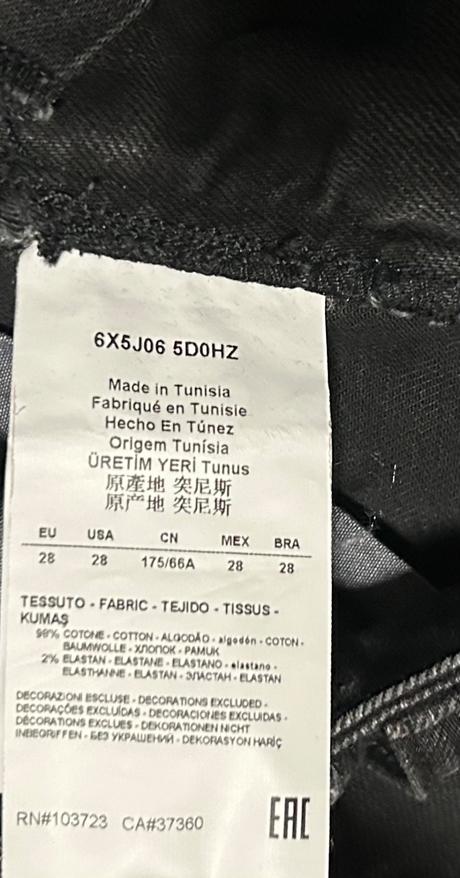 Armani rifle 28 originál, armani,28