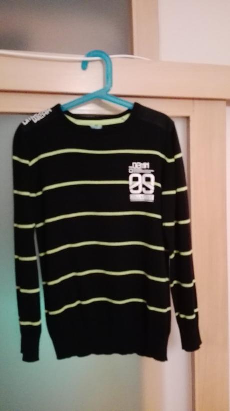 Chlapčenský sveter, 128