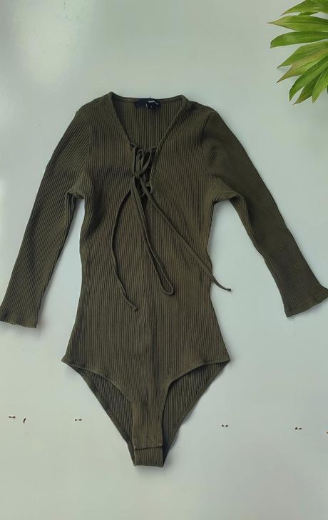 Vrúbkové body, tally weijl,s