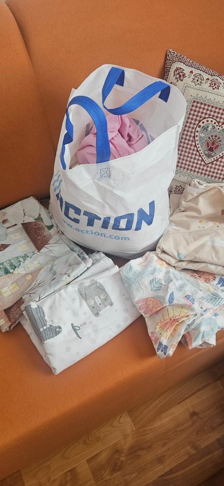 Hojdacia postielka, šírka (cm): 65,dĺžka (cm): 120