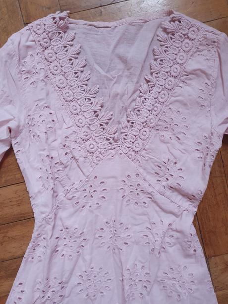 Dievčenské šaty, 170