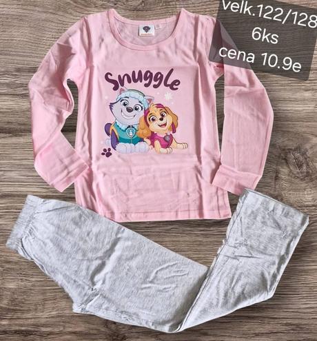 Pyžamo, 122 / 128