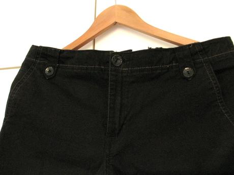 Čierne šortky, 40