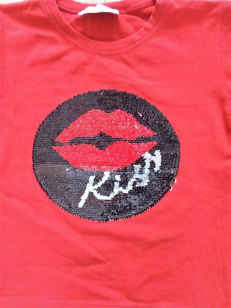 Červený dievčenský pulóver v. 116, 116