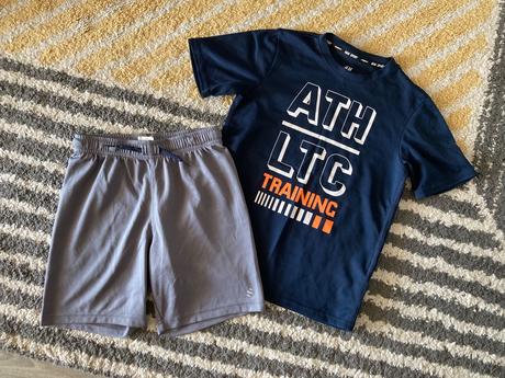 Dres h&m sport 122/128, 122